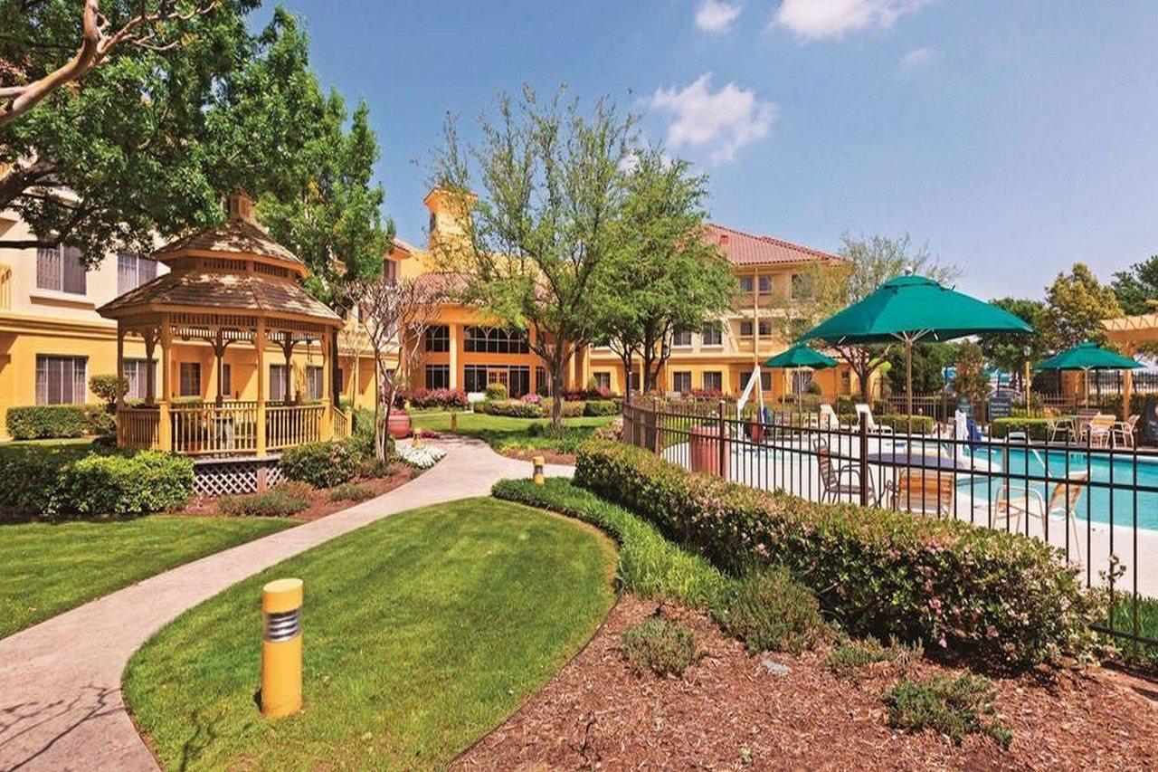La Quinta By Wyndham Dallas Dfw Airport North Ървинг Екстериор снимка