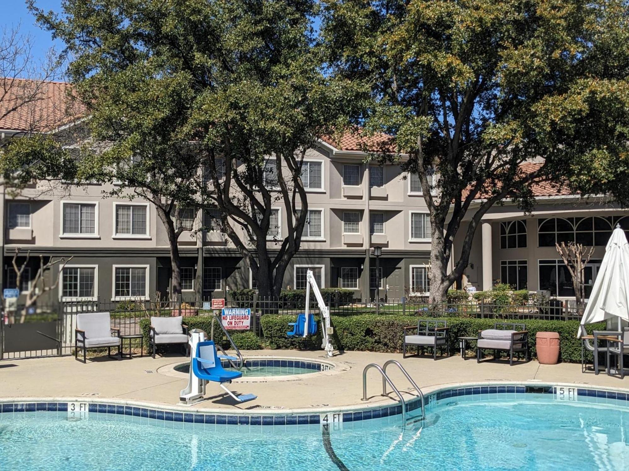 La Quinta By Wyndham Dallas Dfw Airport North Ървинг Екстериор снимка