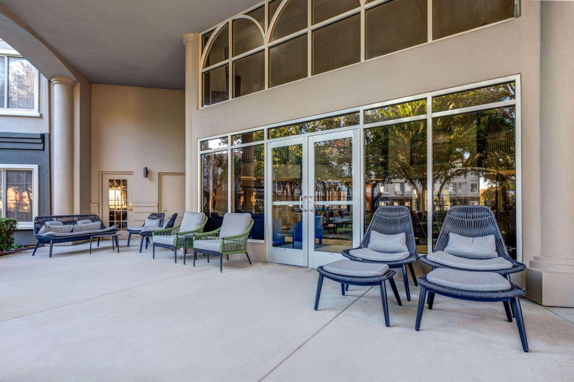 La Quinta By Wyndham Dallas Dfw Airport North Ървинг Екстериор снимка