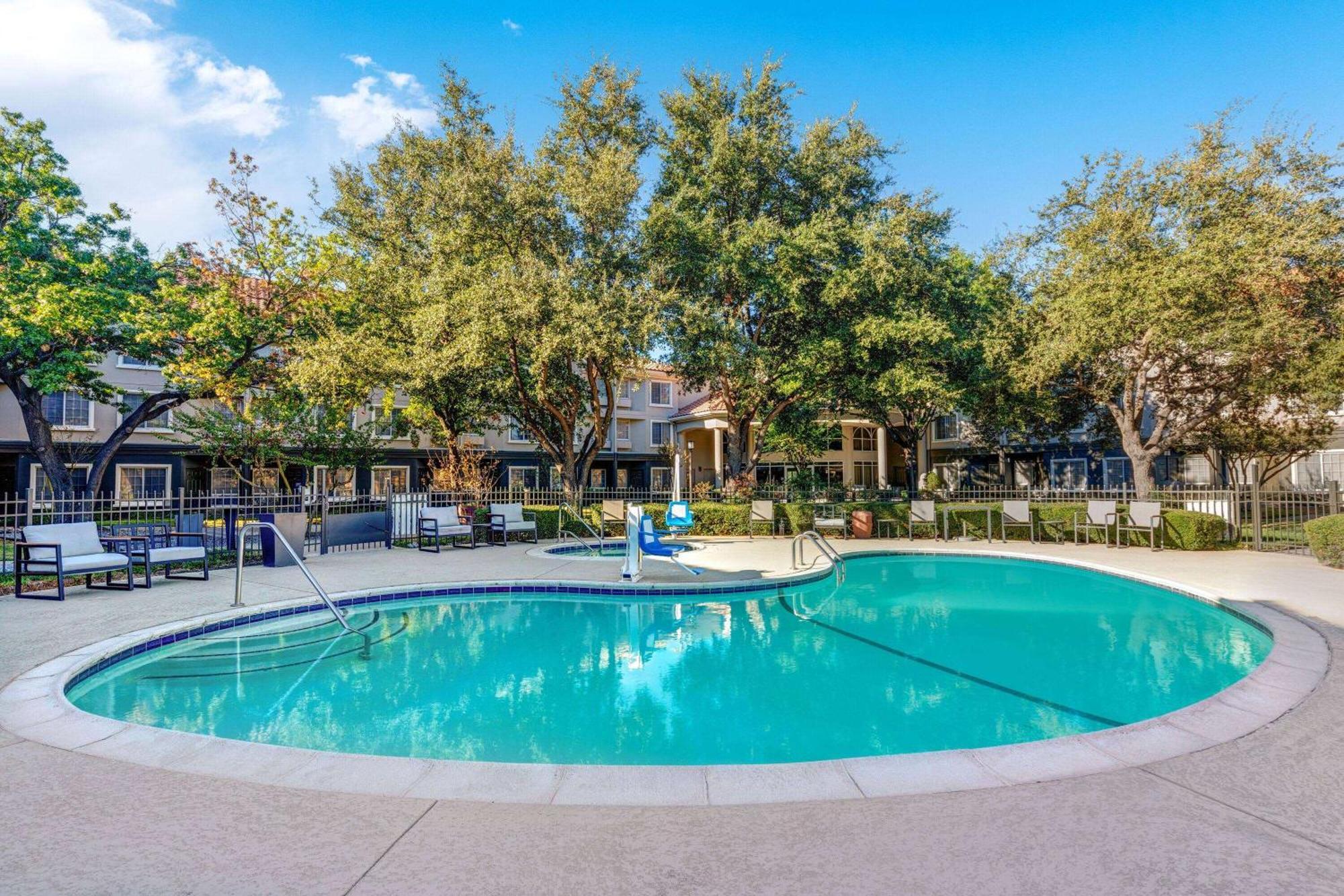 La Quinta By Wyndham Dallas Dfw Airport North Ървинг Екстериор снимка